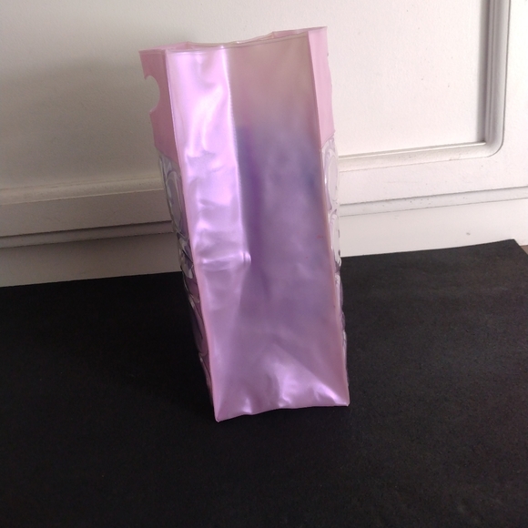 CHANEL Chance Pink Cosmetics Bag - Picture 3 of 6